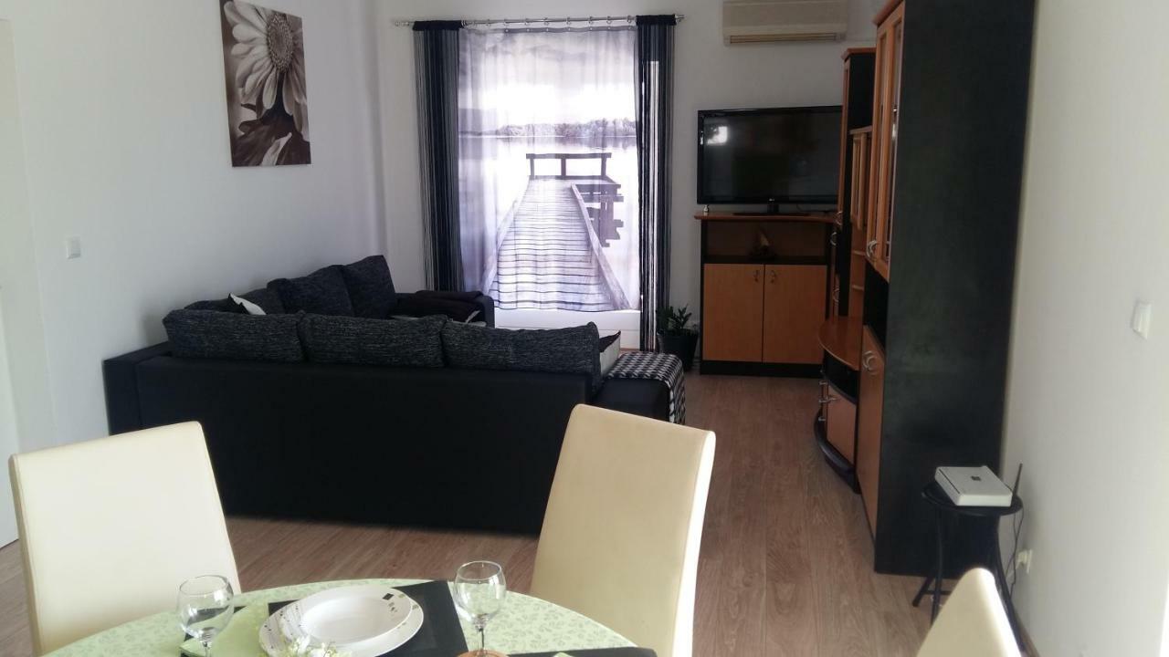 Apartment Ilina Vodice Esterno foto