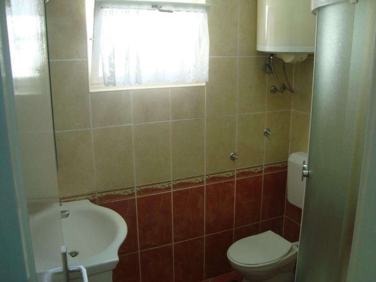 Apartment Ilina Vodice Esterno foto